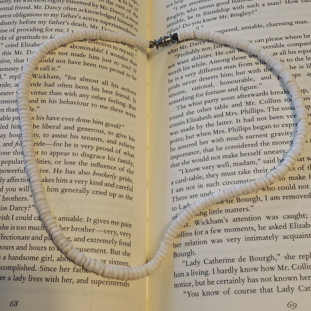 ‎Beach Necklace